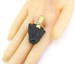 .Vintage 14ct Yellow Gold Handmade Black Obsidian Arrowhead Pendant 11.4g
