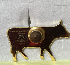 Vintage Westland CowParade 2002 TieTac/Pin & GP & Floral Yard Design 1 1/2″L