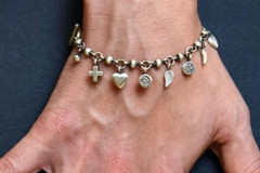 New Jane Diaz ONE LOVE Sterling Silver 925 handmade charm Bracelet Toggle Clasp
