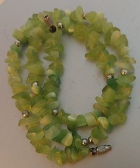 18” Lime Green Serpentine Necklace Polished Chip Beads VINTAGE
