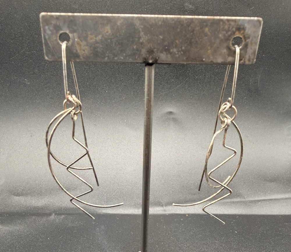 Modernist Abstract Wire Dangle Earrings Handmade Silver Tone Geometric