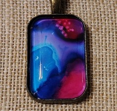 Vintage Artisan Handmade Glass Pendant 1.25″ And Chain Chain 23″ See Pictures