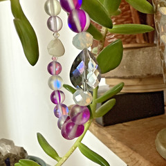 STACKABLE ENERGY BRACELET by Connie MOP HEART IRIDESCENT faceted CRYSTAL PURPLE