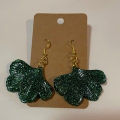 Handmade epoxy resin flower dangle earrings – Green glitter