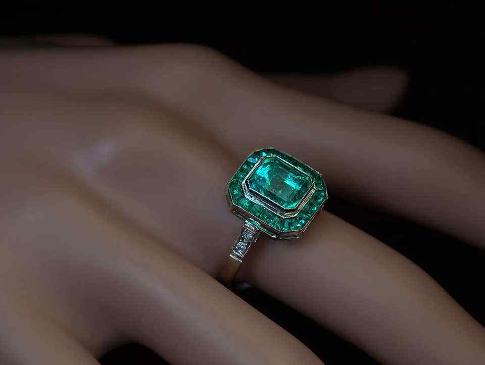 Sparkling Bluish Green Emerald Cut 3.15CT Emerald & White CZ Halo Vintage Ring