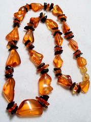 VINTAGE NATURAL MULTI COLOR BALTIC AMBER LONG NECKLACE ~ 21″ LONG