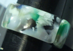 vintage lucite white green blue yellow black sz 9 3/8″ wide made w split