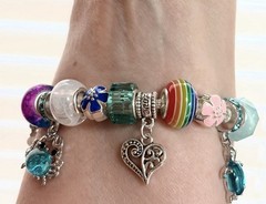 925 sterling Silver Bracelet w 5 FREE charms of your choice.Barrel clasp.8”/19cm