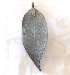 55-75mm Natural Leave Gun Black Plated Pendant – Real Nature Walnut Tree Leaf