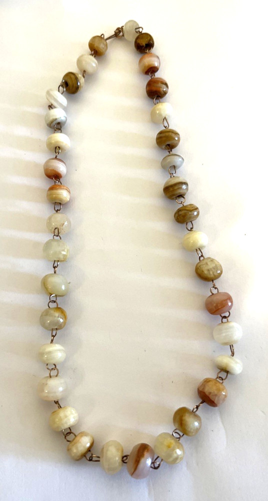 Banded Agate Beads Necklace In Brown Orange & White