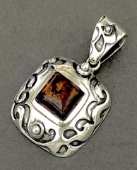 SILPADA Sterling Silver Etched Large Square COGNAC BALTIC AMBER Pendant~#S0908