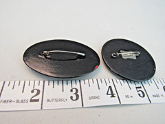 LOT OF 4 VINTAGE RUSSIAN HAND PAINTED LACQUERED WOODEN PINS / BROOCHES FLORAL++