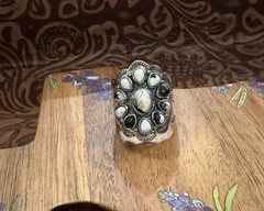 White Buffalo cigar cluster flower ring