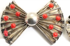 Designer Signed Mixed Metals Large Beaded Bow Ruffle Pin & Earrings Set 56g