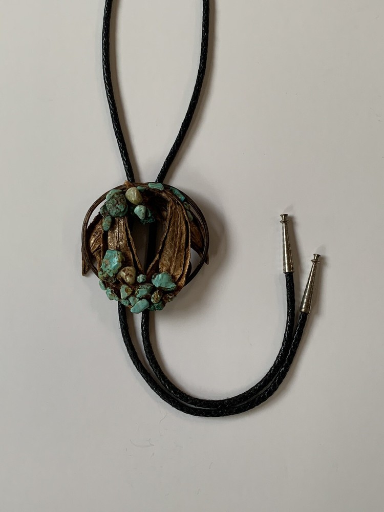 Bolo Tie Turquoise Devils Claw Handmade Wood 3”￼ Southwest Native American Style