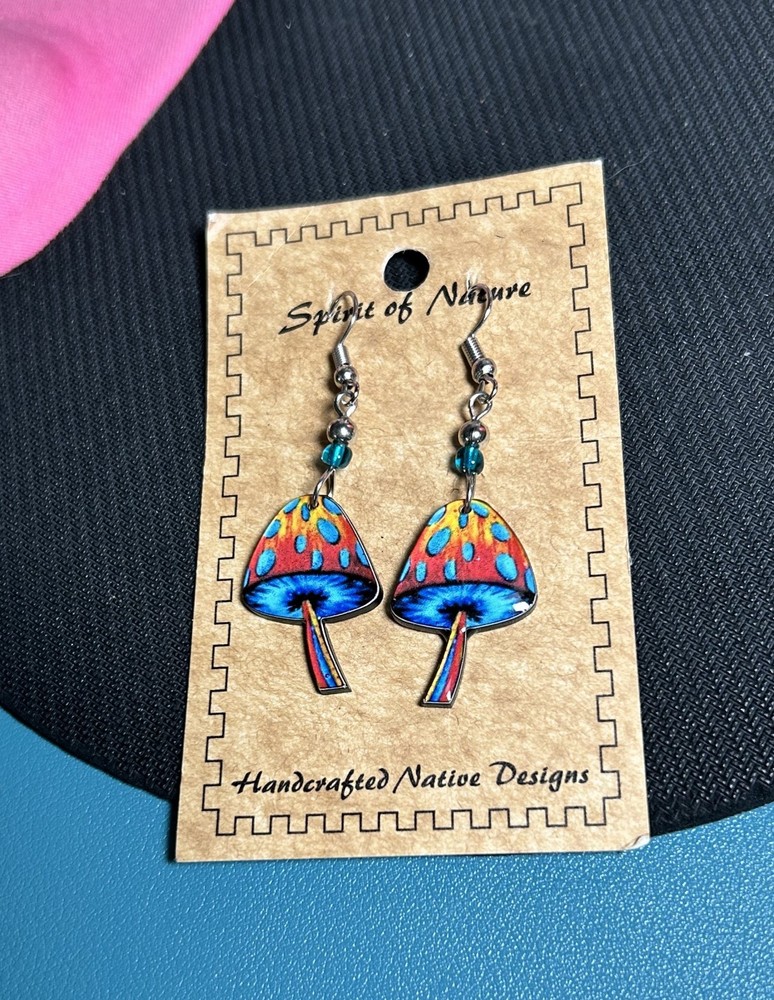 Spirit of Nature Mushroom Dangle Earrings Trippy Psychedelic Colorful New Card