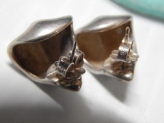 RARE TO FIND VINTAGE TIFFANY STERLING SILVER ABSTRACT LEAF EARRINGS + POUCH