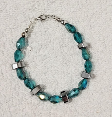 Handcrafted 8″ Fit Dark Teal Glass Teardrops & Hematite Bracelet