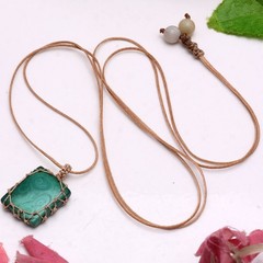 Amulet Of Grace Handmade Natural Malachite Macrame Gem Healing Crystal Pendant