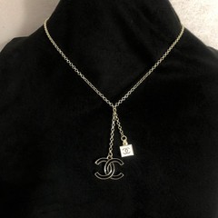 Floral women’s pearl enamel metal necklace (32 Styles)