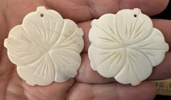 Lot of 2 Mother of Pearl Shell Carved Flowers for Jewelry