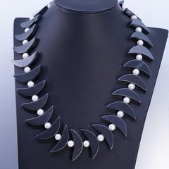 18″, Vintage Sterling 925 silver necklace hematite moon, pearl toggle closure
