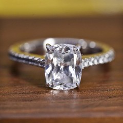Size 9, VTG Sterling 925 silver anniversary engagement ring cluster emerald cz