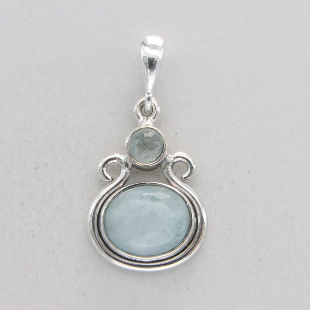 925 Sterling Silver Blue Green Oval Aquamarine Drop Pear Pendant / Necklace