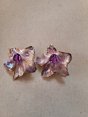 Artisan Flower Earrings With Gold Tr