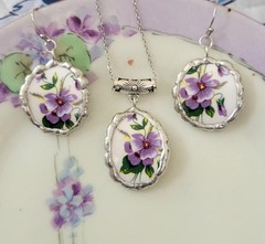 Broken China Jewelry Set, Rosina Wild Violets Pendant Necklace & Earrings