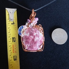 Pink Thulite copper wire wrapped stone crystal necklace with aurora borealis…