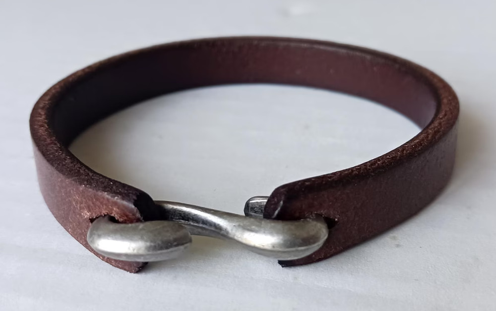 Genuine Leather Classic Hooked Bracelet 14 Pcs Wholesale