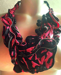 Nita Angeletti OOAK Art To Wear PRISM ZIPPER Statement Necklace BLACK & HOT PINK