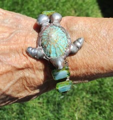 Artisan Crafted Turquoise Shell??? Glass & Copper Wire Sea Turtle Bracelet