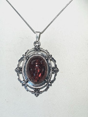 NEW ITEM* VTG. CARVED AMETHYST CRYSTAL SCARAB EGYPTIAN REVIVAL NECKLACE.silver
