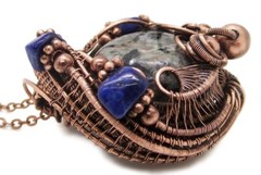 UV-Fluorescent, Yooperlite (Sodalite) Pendant in Copper with Lapis Lazuli