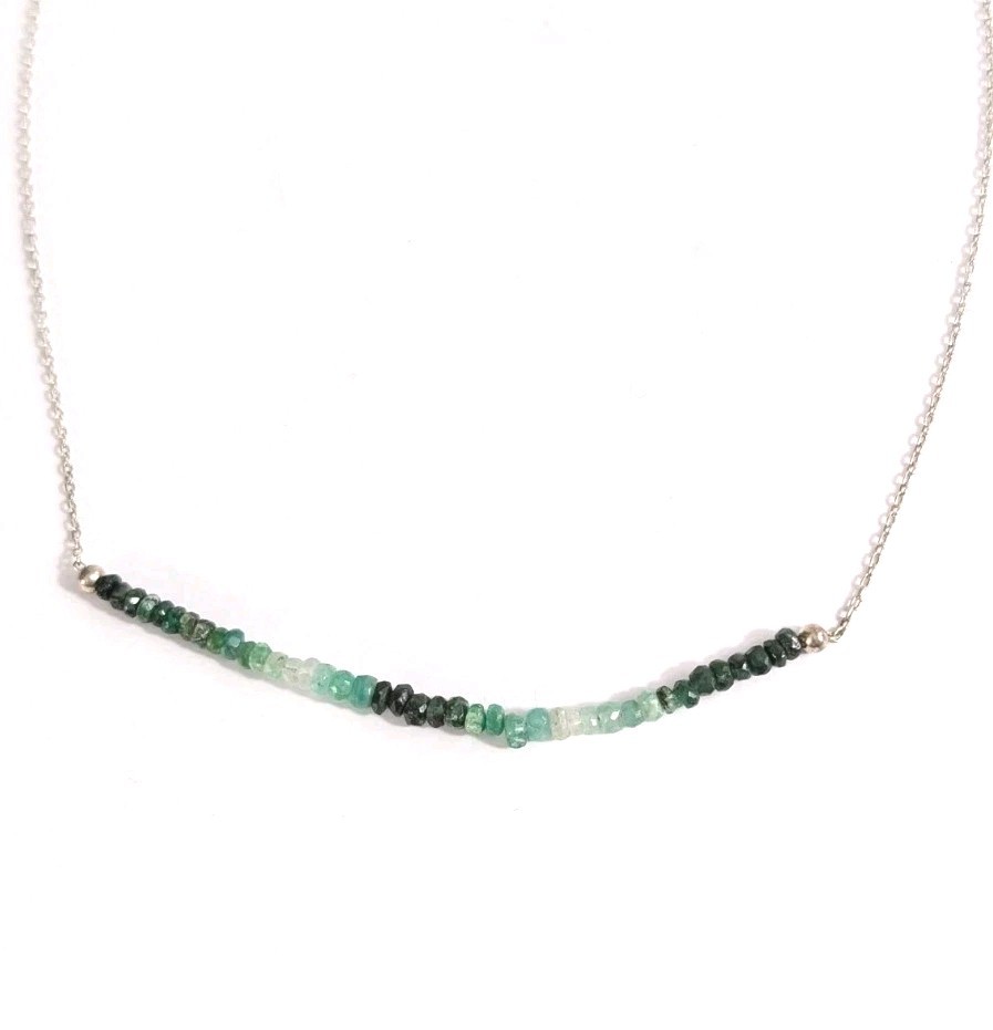 Natural Emerald Ombre Beaded Bar Necklace 925 Sterling Silver – 18 In