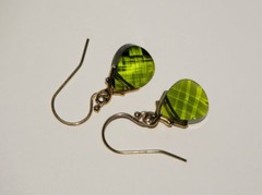 Olivine Vine Earrings Swarovski Faceted Flat Briolette Crystal Dangle Must-Haves