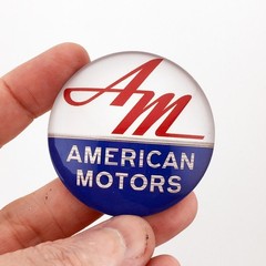 Vintage AMC American Motors Corporation Emblem Logo 1.2″ Diameter Keychain