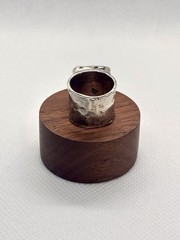 Silpada Vintage «Dusk Til Dawn» Hammered Wide Band Ring (Item #R0723) SIZE 5