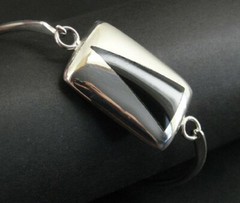 Bracelet Sterling Black Onyx Stone Triangle Hinged Bangle Silver 925 Bracelet