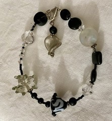 Gorgeous Artisan Lampwork Beaded Bracelet In Black And White Adjustable To 9”