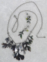 NEW ARTISAN MADE STERLING SILVER TIERED LEAF THEME NECKLACE w/EARRINGS 21″L + 2″