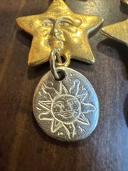Sun Stars Face Dangle Earrings Pendant Retro Celestial 1” Gold Silver Sunburst