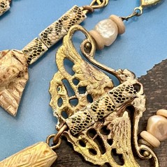 Deco Egyptian Revival Necklace Set, Neiger Style Glass Pharaoh, Beige, Gold