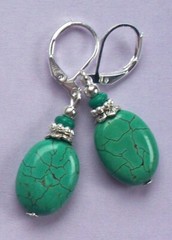 Turquoise Green HOWLITE oval earring SP LEVERBACK HANDCRAFTED X2