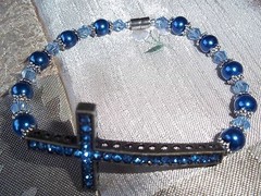 7 1/2 in BLUE Pearl & BLUE Crystal Bead Cross MAGNETIC Clasp Bracelet L-06