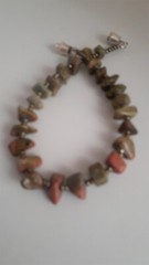 Unakite Chipped gemstone Bracelet. 7″