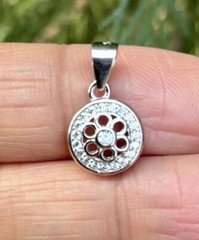 925 Sterling Silver Flower Floral Charm Pendant Cz Small Minimal Jewelry 1.22 g