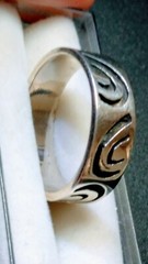 ATTRACTIVE STERLING SILVER.925 BAND RING SIZE 9.5-9.75!